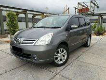 Nissan Grand Livina 1.5 Ultimate 2012 DP Ringan Dijamin Paling Murah