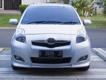 2011 Toyota Yaris 1.5 S Limited Hatchback