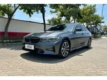 2022 BMW 320i 2.0 Sport Sedan. TERMURAH. NEGO SAMPAI DEAL. ISTIMEWA LOW KM