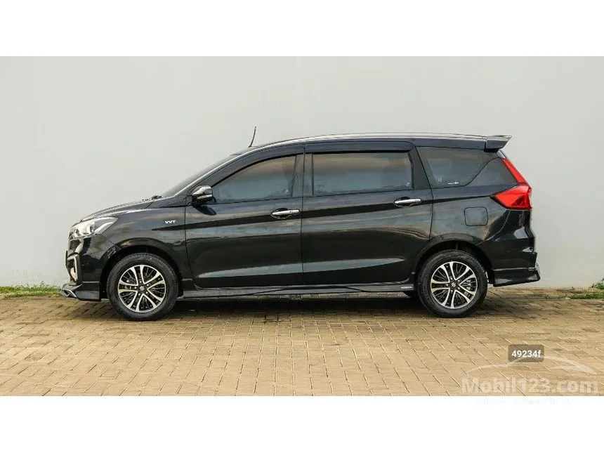 2022 Suzuki Ertiga Hybrid SS MPV