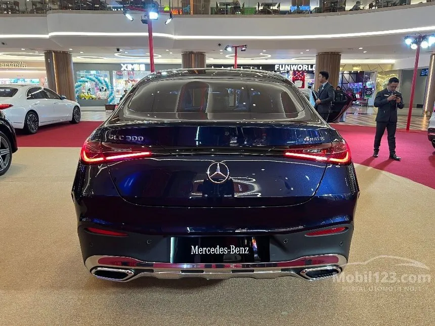 2023 Mercedes-Benz GLC300 AMG Line 4MATIC Coupe