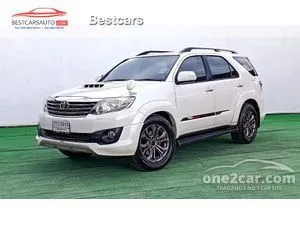 2012 Toyota Fortuner 3.0 (ปี 12-15) TRD 4WD Wagon AT