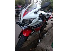 2014 Honda CBR 150 ( Lokasi Radjiman Jaktim)