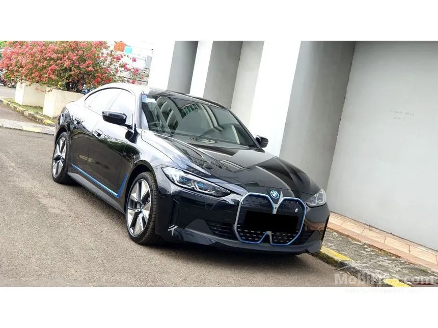 2024 BMW i4 eDrive35 Coupe