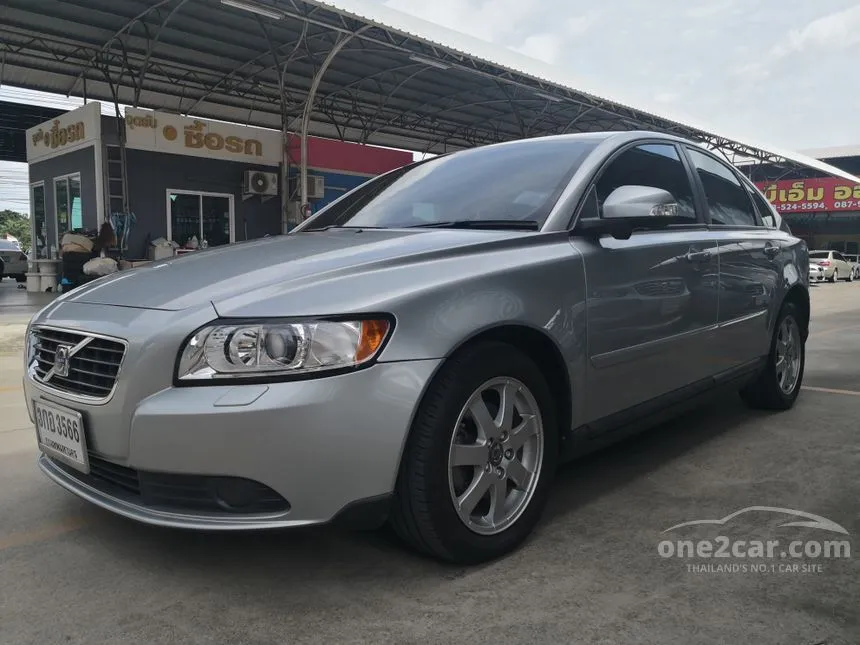 2010 Volvo S40 Sedan