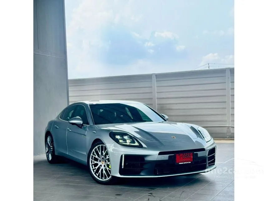 2026 Porsche PANAMERA 4 E-Hybrid Sedan