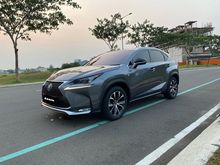 Tangan pertama. Kondisi istimewa Lexus NX200t 2.0 F-Sport SUV 2016