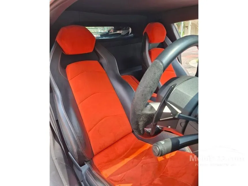 2013 Lamborghini Aventador LP700-4 Coupe
