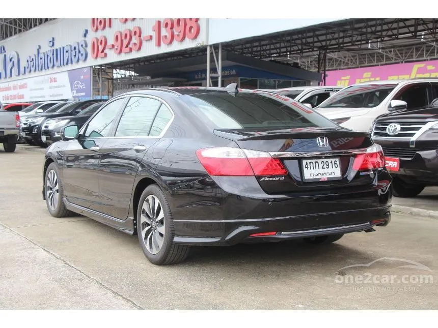 2015 Honda Accord Hybrid i-VTEC Sedan