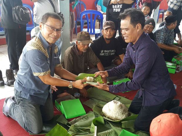 Suzuki Dukung Nelayan di Ajang Sedekah Laut
