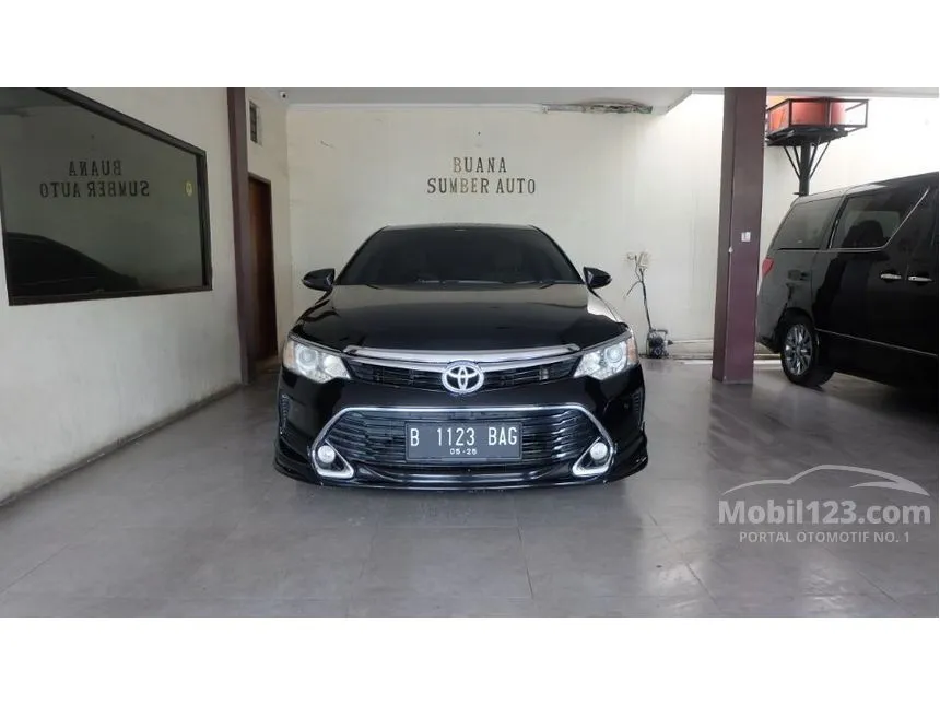 Jual Mobil Toyota Camry 2015 V 2.5 di Banten Automatic Sedan Hitam Rp 255.000.000