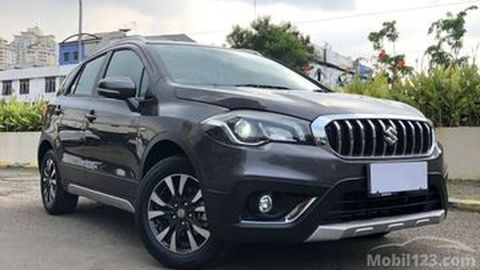 Suzuki SX4 S-Cross Bekas 2018, Selisih Rp 135 Juta dengan yang Baru
