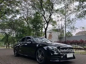 2017 Mercedes-Benz E300 2.0 AMG Line Sedan
