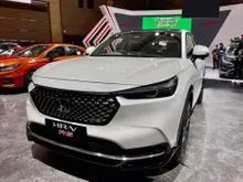2022 Honda HR-V 1.5 RS Turbo SUV DAPATKAN UNIT NYA BOOKING SEKARANG