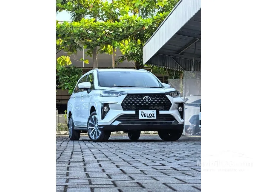 2026 Toyota Veloz V HEV (Premium Color) MPV
