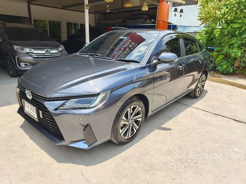 2024 Toyota Yaris Ativ Premium Sedan