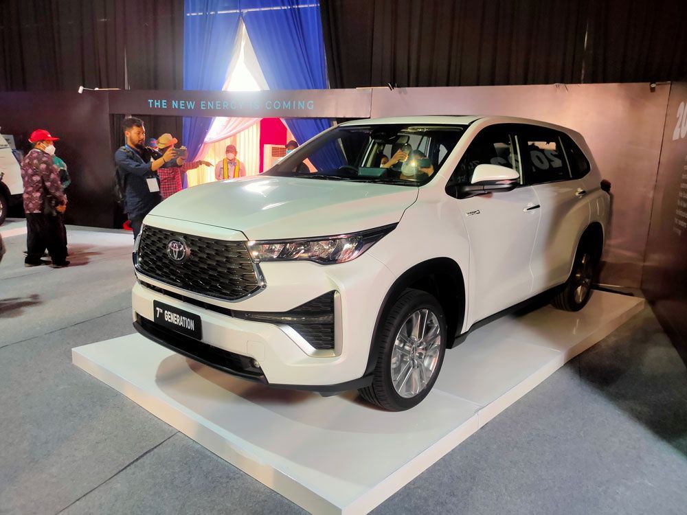 Kini 6 Bulan, Inden Toyota Kijang Innova Zenix Hybrid Bisa Makin Lama