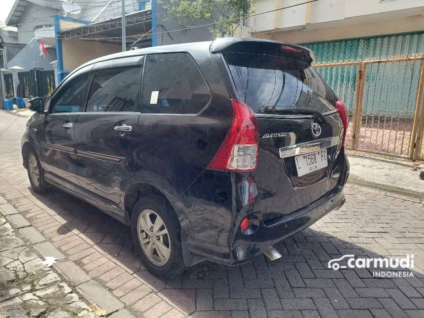 2012 Toyota Avanza Veloz MPV