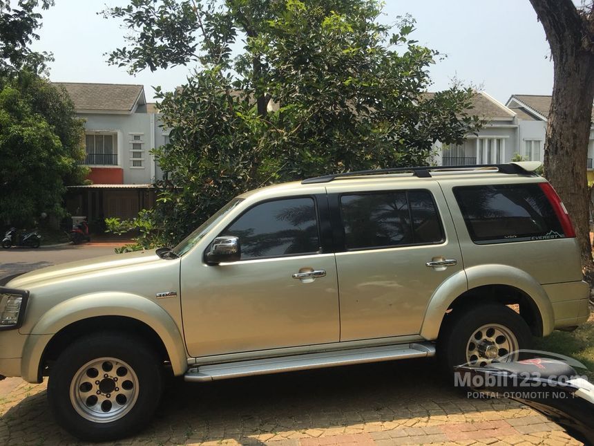 Jual Mobil Ford  Everest  2008  XLT 2 5 di Banten Automatic 