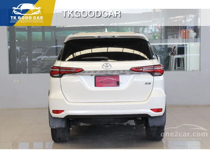2021 Toyota FORTUNER V SUV