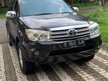2009 Toyota Fortuner 2.5 G SUV DIESEL