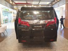 2020 Toyota Alphard 2,5 G Van Wagon