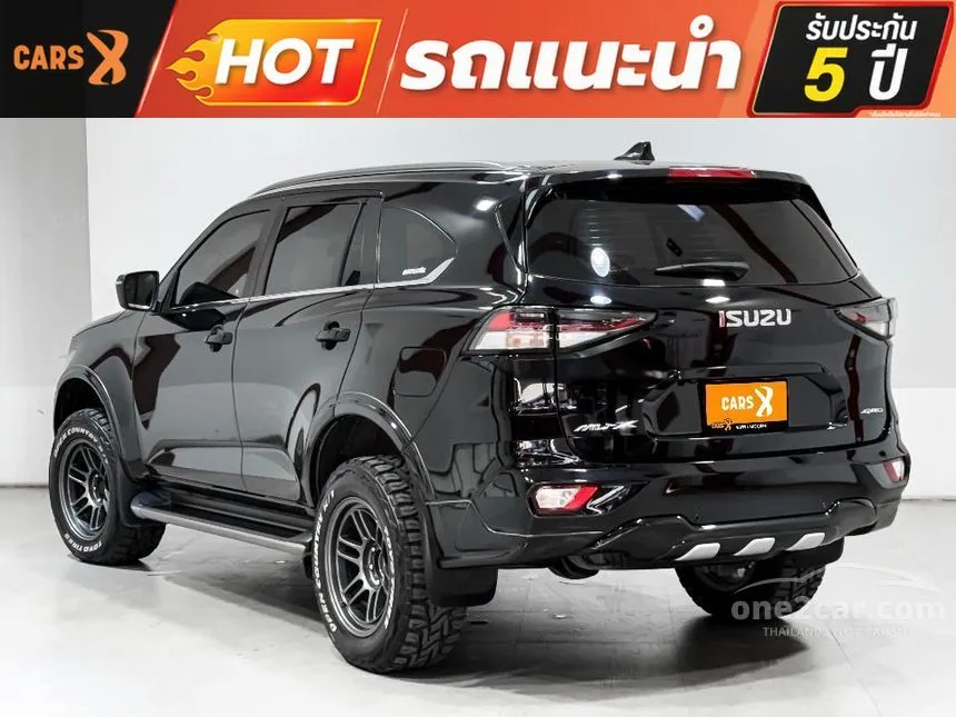 2022 Isuzu MU-X Ultimate SUV