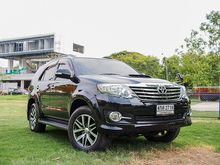 2015 Toyota Fortuner 2.5 (ปี 12-15) V SUV AT