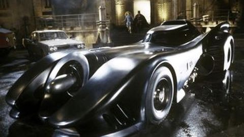 Batmobile 1989 Dikabarkan Tampil di Film The Flash