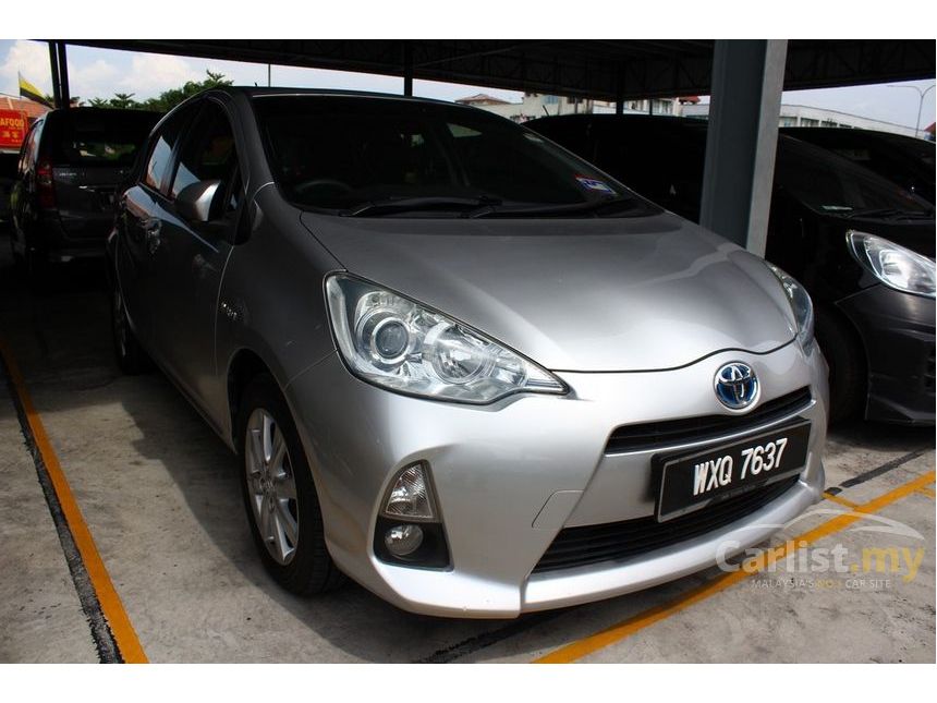 2017 Toyota Prius C 1 5 Hybrid Hatchback A Used Car
