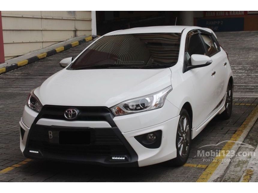 Jual Mobil  Toyota  Yaris  2014 TRD  Sportivo  1 5 di DKI 