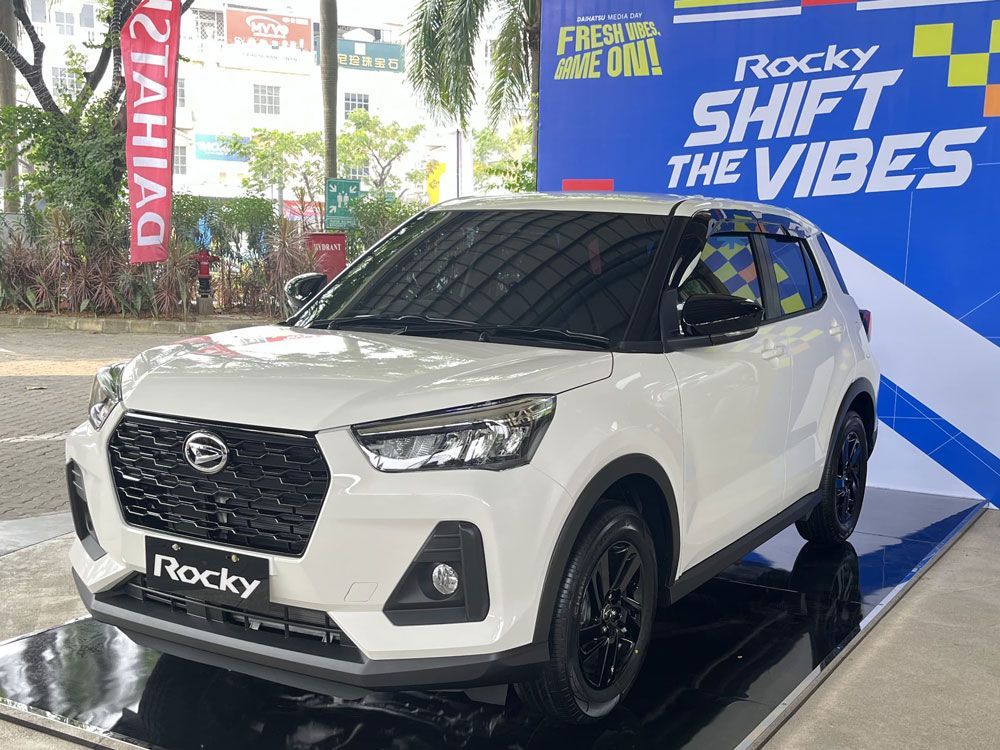 Harga Mobil Daihatsu Rocky Bekas, Enggak Sampai Rp150 Juta sudah Dapat Transmisi Matic