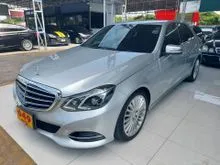 2016 Mercedes-Benz E300 2.1 W212 (ปี 10-16) Executive Blue TEC Hybrid Sedan