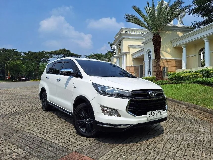 Jual Mobil Toyota Innova Venturer 2019 2.0 di Banten Automatic Wagon Putih Rp 285.000.000