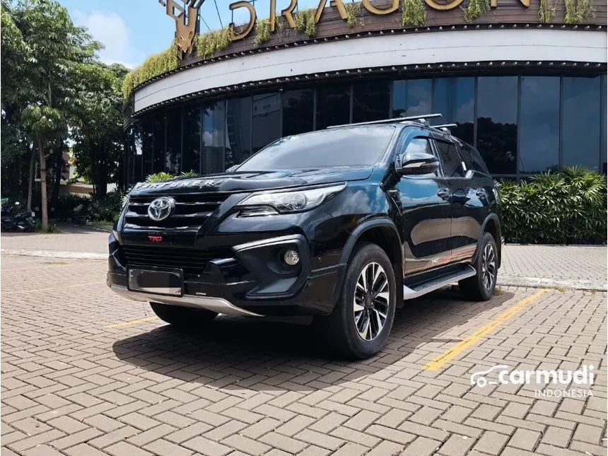 Jual Mobil Toyota Fortuner 2018 VRZ 2.4 di Jawa Barat Automatic SUV Hitam Rp 378.500.000