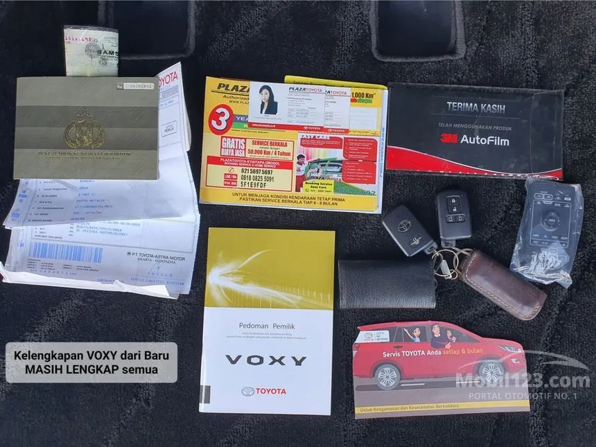 2018 Toyota Voxy MPV