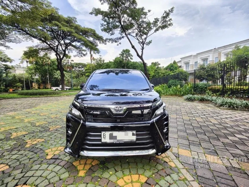 Jual Mobil Toyota Voxy 2018 2.0 di Banten Automatic Wagon Hitam Rp 350.000.000