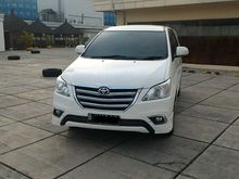 Toyota Kijang Innova 2.0 V Luxury 2014