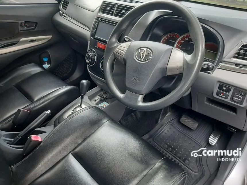 2014 Toyota Avanza Luxury Veloz MPV