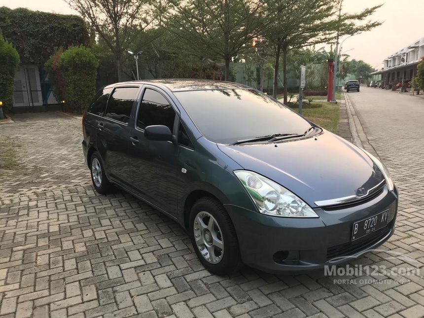 Jual Mobil Toyota Wish 2004  ZNE10 1 8 di DKI Jakarta 