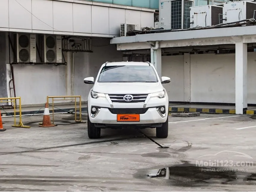 2019 Toyota Fortuner VRZ 4X2 SUV