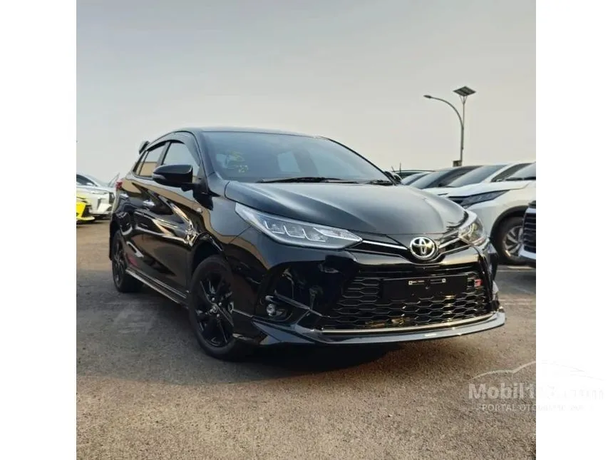 Jual Mobil Toyota Yaris 2024 GR Sport 3 AB (1 Tone) 1.5 di Banten Automatic Hatchback Hitam Rp 325.000.000