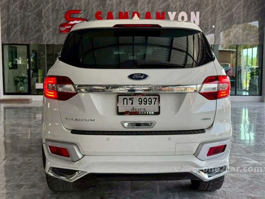 2017 Ford EVEREST Titanium+ SUV