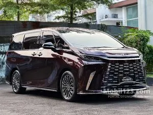 2025 Lexus LM 350h 2.5 7 Seater MPV