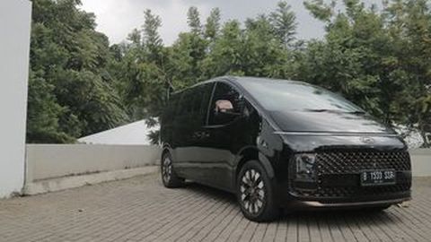 Ini Alasan Hyundai Staria Tak Gunakan Power Window di Baris Kedua