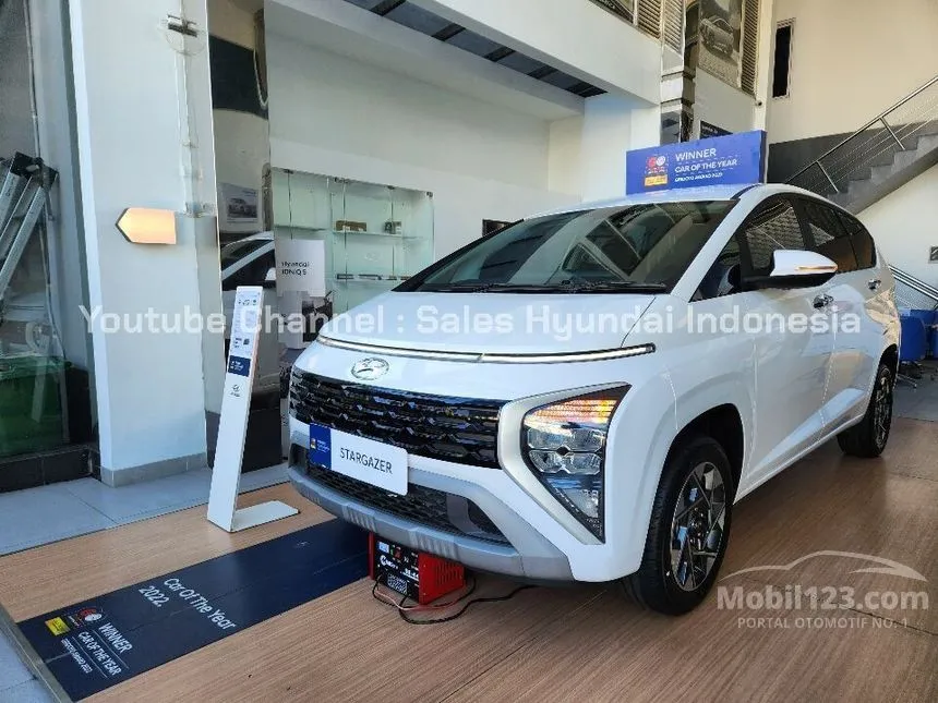 Jual Mobil Hyundai Stargazer 2023 Prime 1.5 di Jawa Barat Automatic Wagon Putih Rp 200.000.000