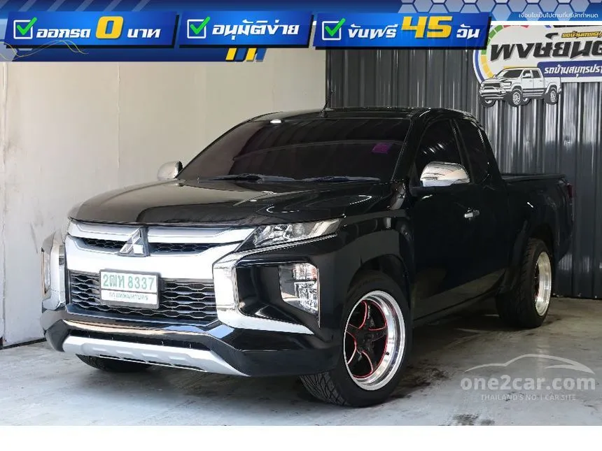 2019 Mitsubishi TRITON GLX Mega Cab Pickup