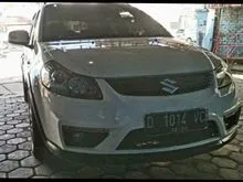2011 Suzuki SX4 1.5 X-Over Hatchback AT Siap Pakai