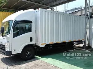 2024 Isuzu Elf 4.8 NMR Truck