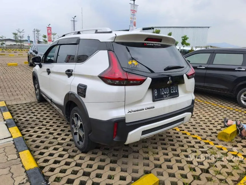 2022 Mitsubishi Xpander Cross Premium MPV